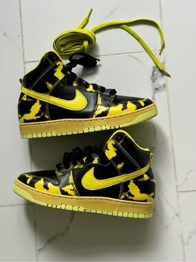 Nike dunk high High “Acid” Sneakers - Black & Yellow
